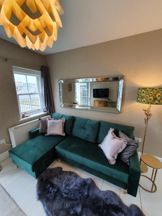 The Loughborough - Elegant, Glamourous Boutique 1 Bed, Central 트루로 외부 사진