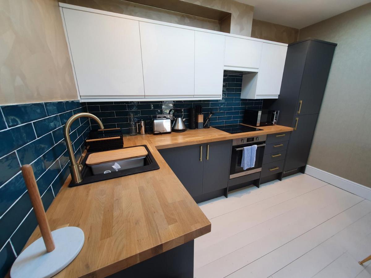 The Loughborough - Elegant, Glamourous Boutique 1 Bed, Central 트루로 외부 사진