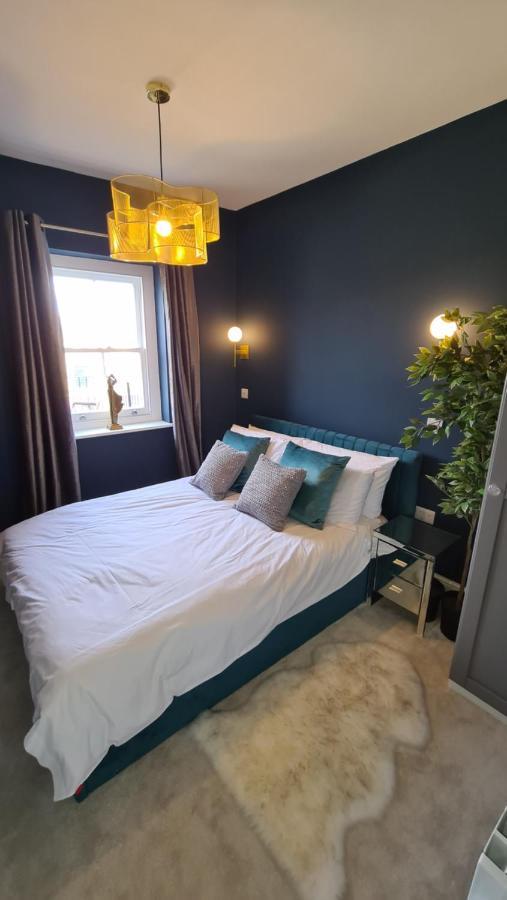 The Loughborough - Elegant, Glamourous Boutique 1 Bed, Central 트루로 외부 사진